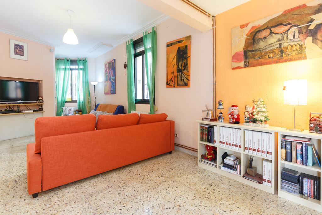 Barcelona Nice & Cozy Residencia De Estudiantes Zewnętrze zdjęcie