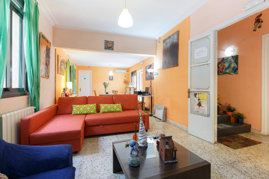 Barcelona Nice & Cozy Residencia De Estudiantes Zewnętrze zdjęcie